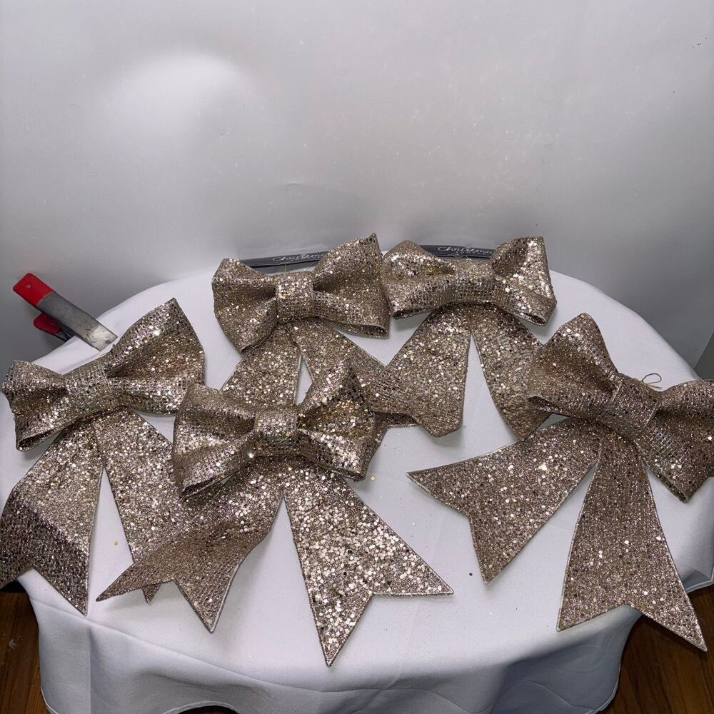 Glittery Gold/Champagne Bow Decorations Lot of 5